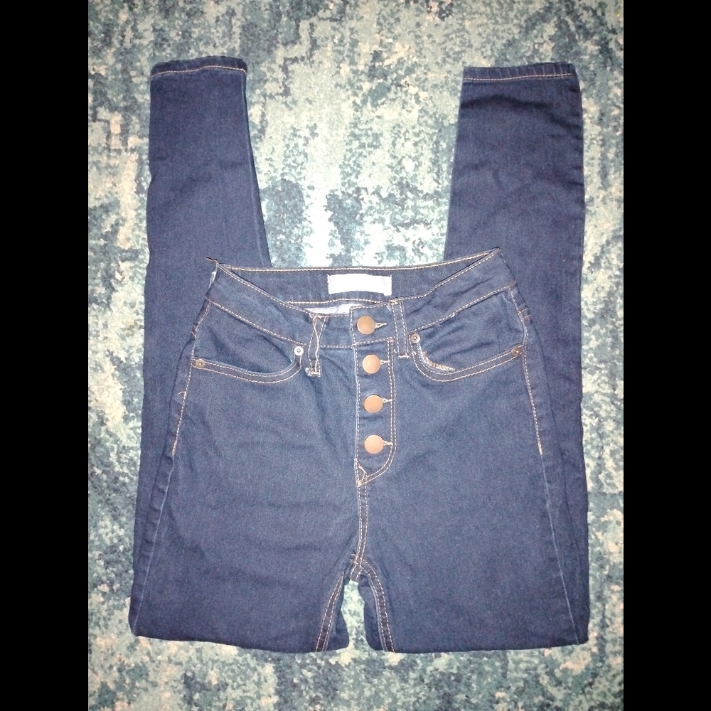 High-Waisted Skinny Jeans